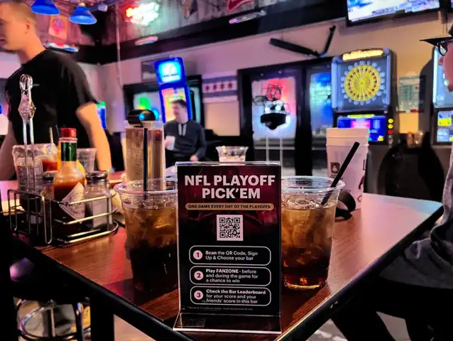 Tabletop Bar Advertising